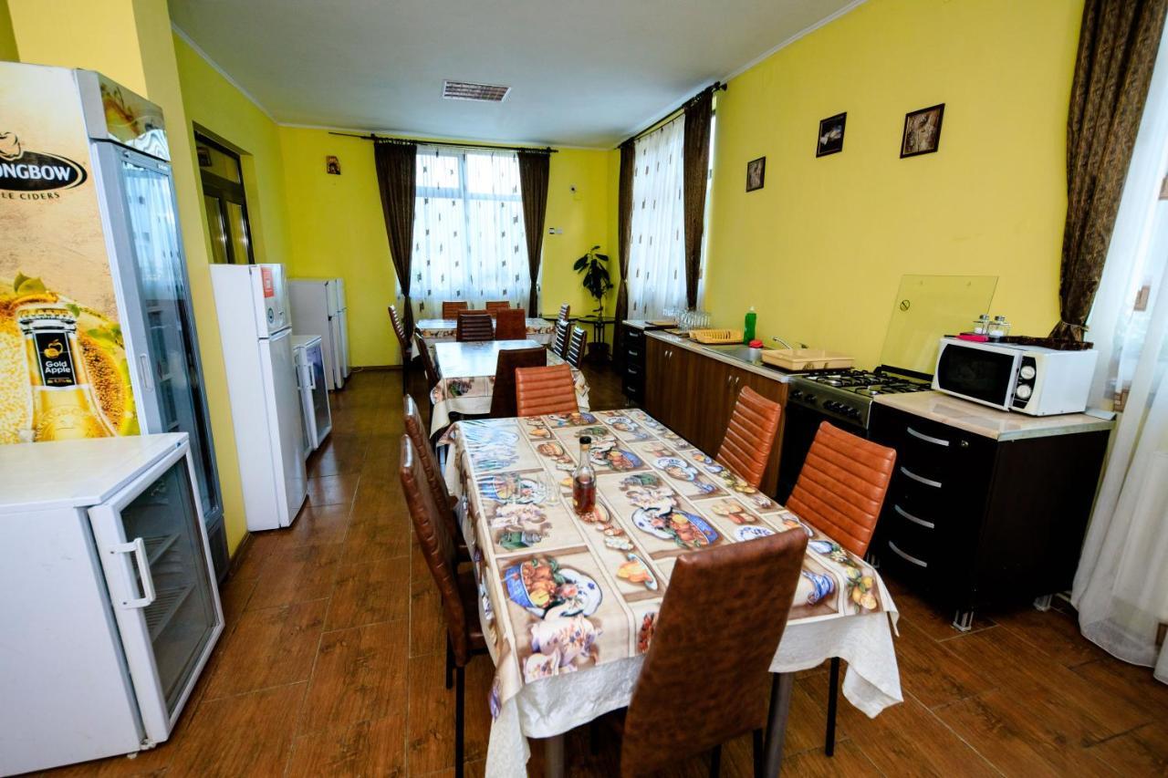 Pensiunea Grande Lepşa Exteriér fotografie